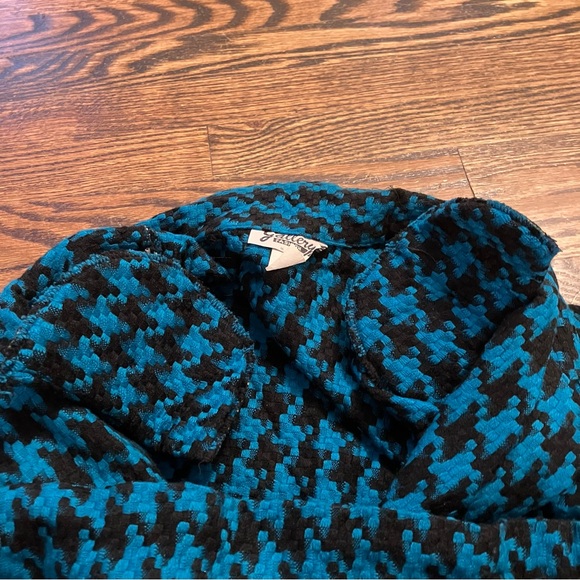 Vintage Teal and Black Checkered blazer - Picture 7 of 13